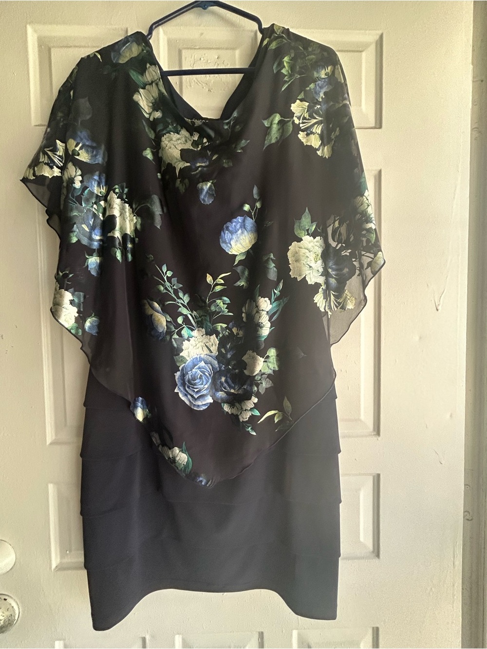 Flutter sleeve cocktail dress